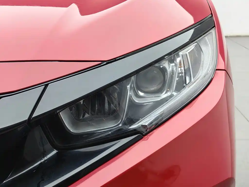 Honda Civic — миниатюра 7