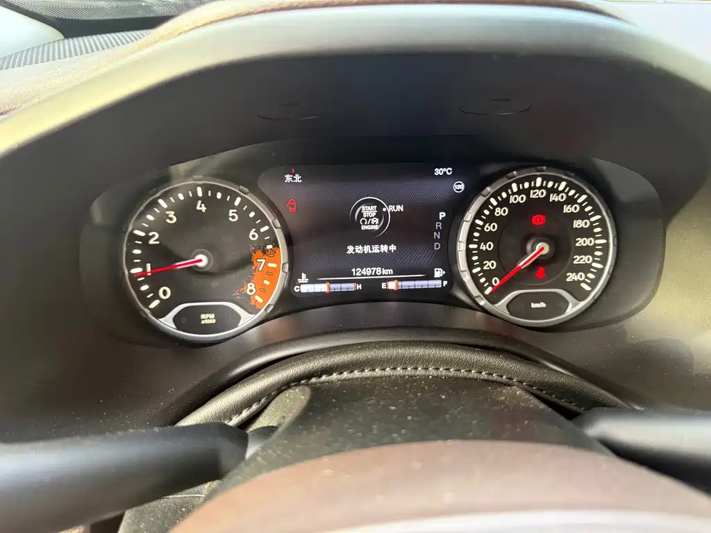 Jeep Renegade — миниатюра 17
