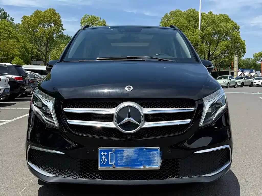 Mercedes-Benz V-Class 2022