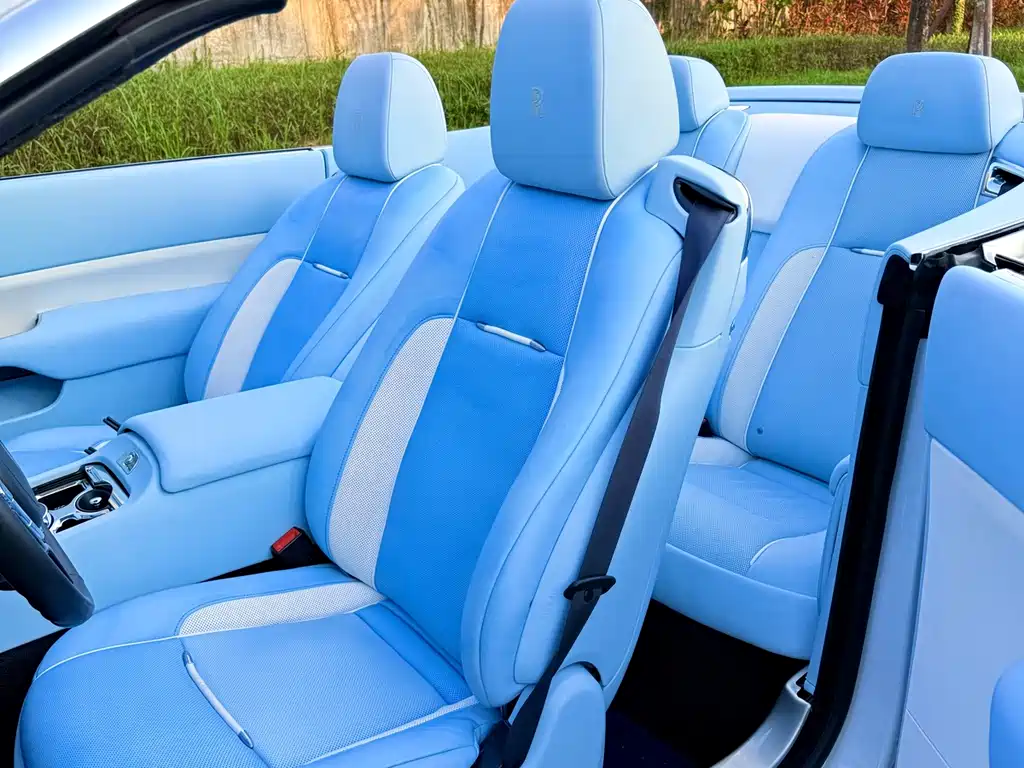 Rolls-Royce Dawn — миниатюра 9