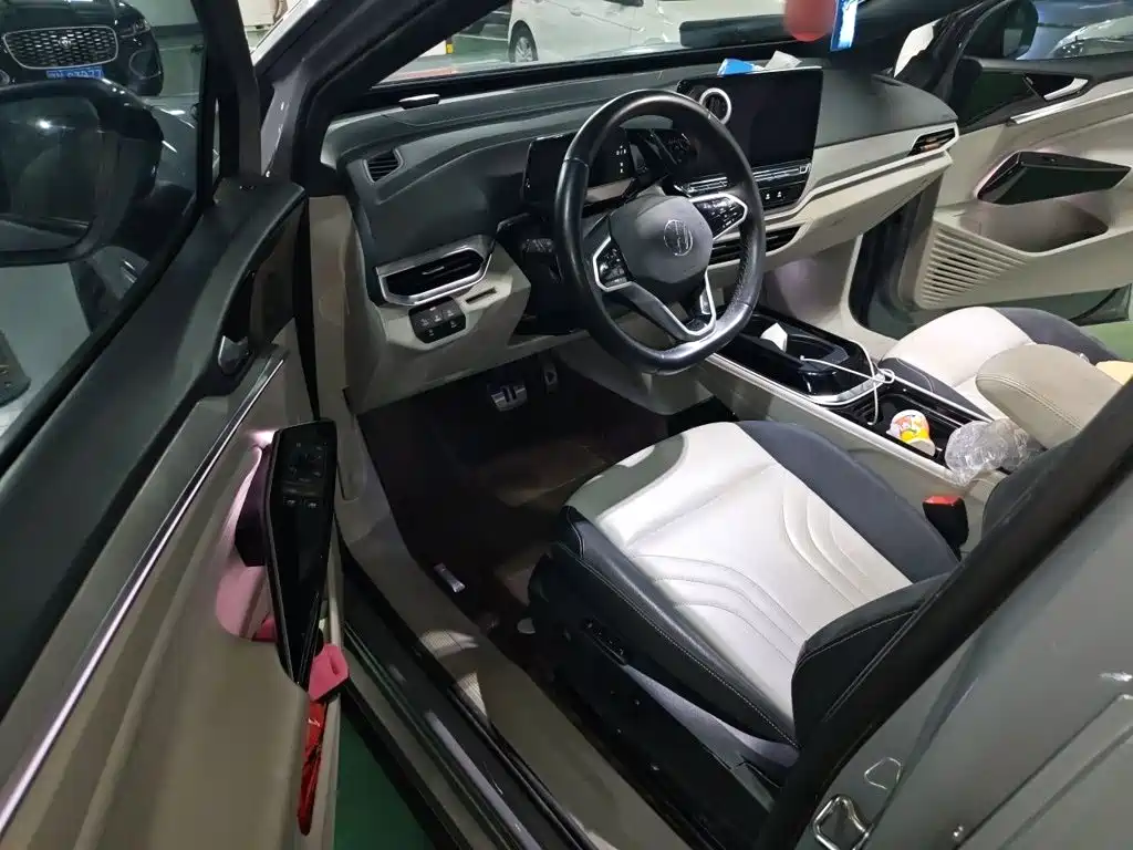 Volkswagen ID.4 Crozz — миниатюра 17