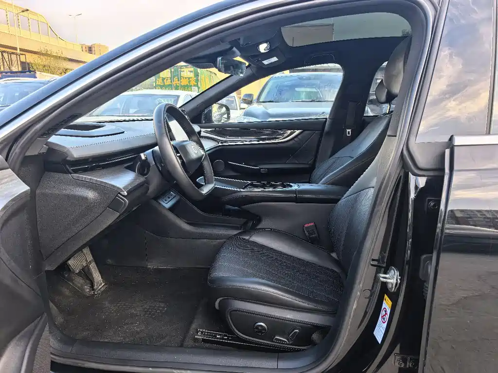 Changan A07 2025 625 Flagship