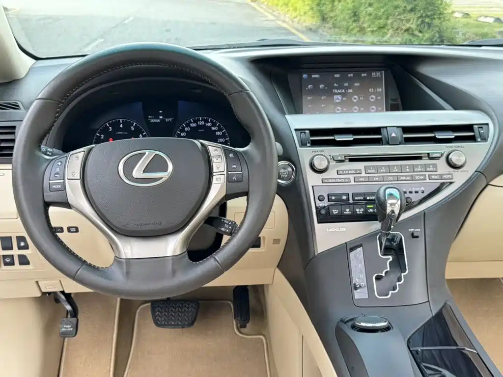 Lexus RX — миниатюра 11
