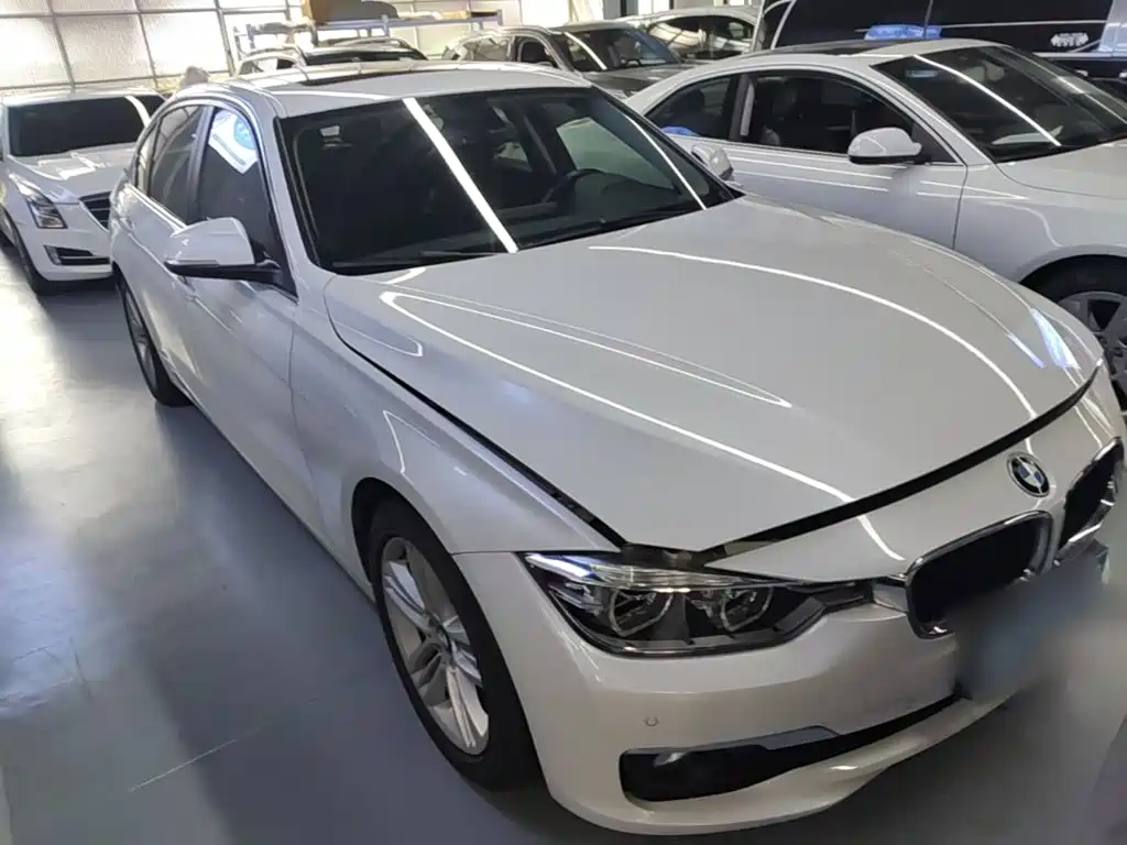 BMW 3 Series — миниатюра 4