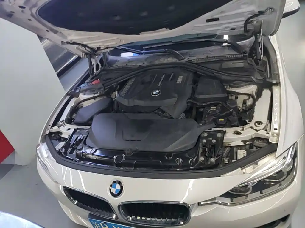 BMW 3 Series — миниатюра 20