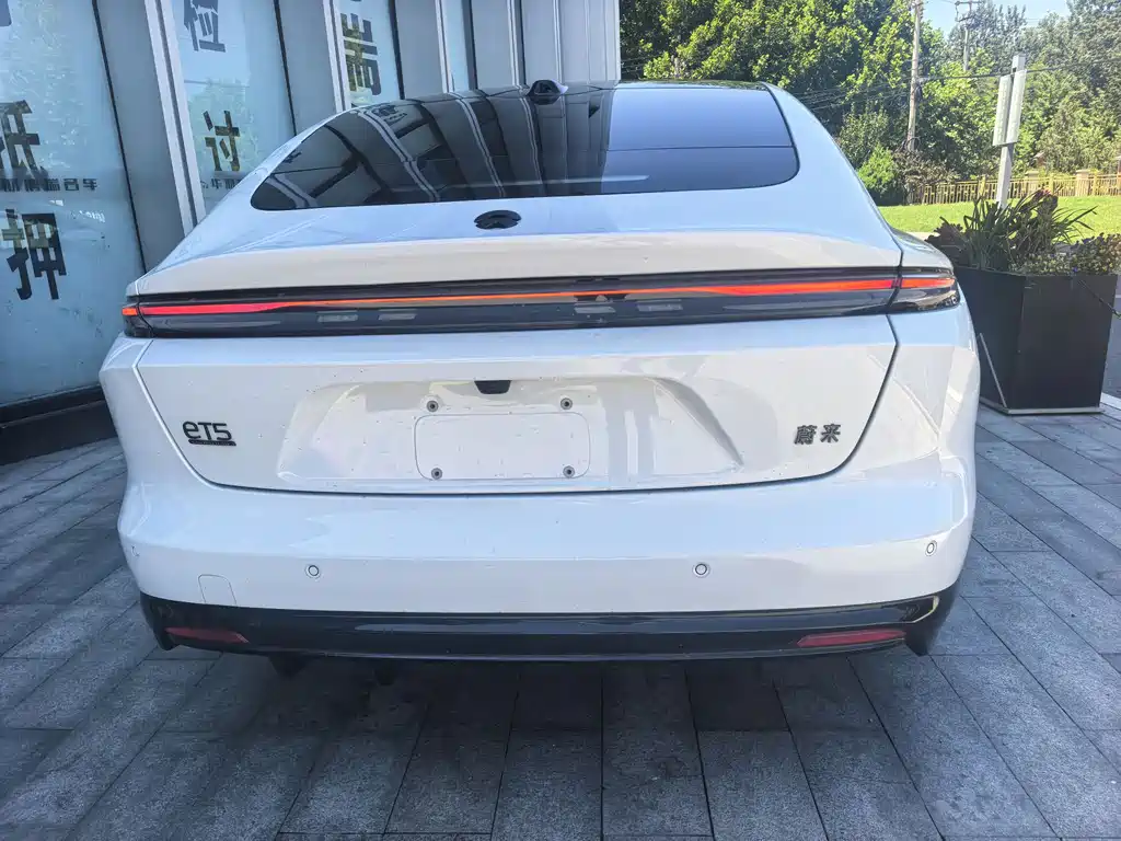 NIO ET5 2026 100kWh