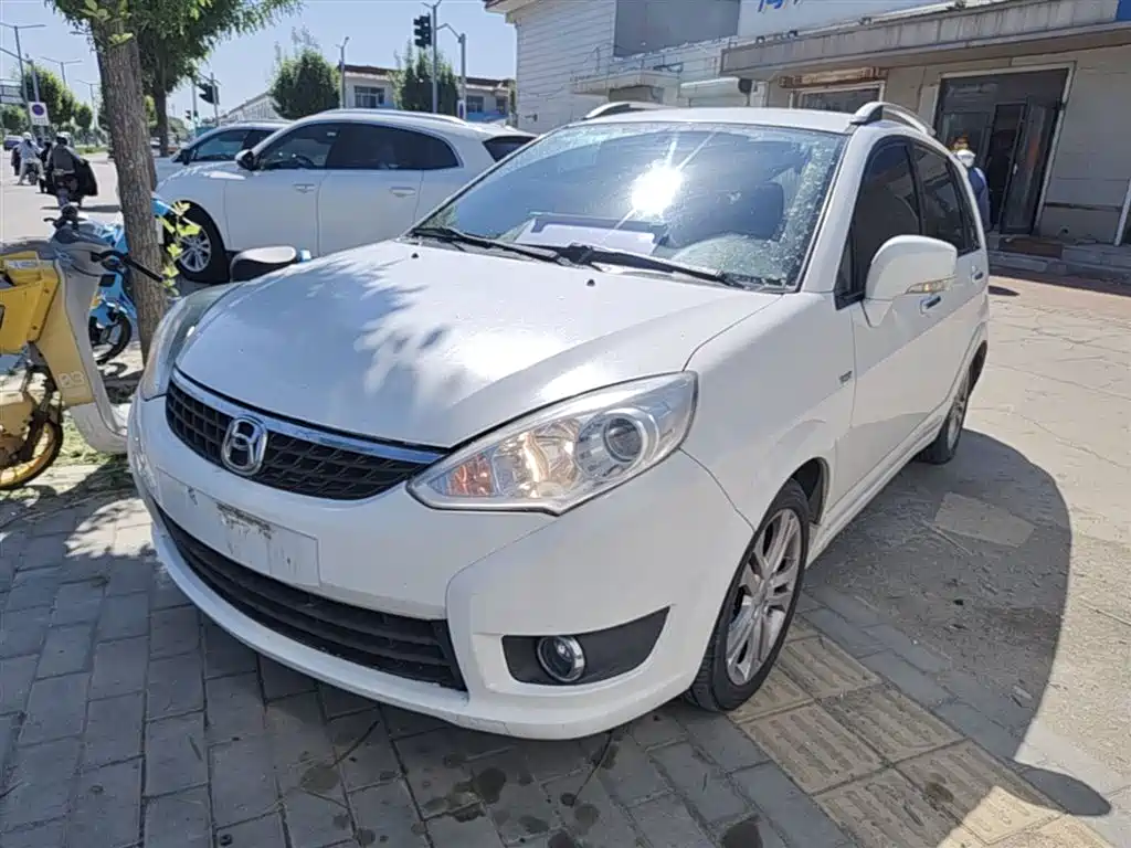 Suzuki Liana A6 2016