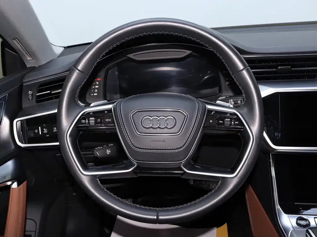 AUDI A7L
