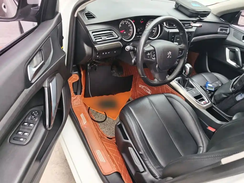 Peugeot 408 — миниатюра 16