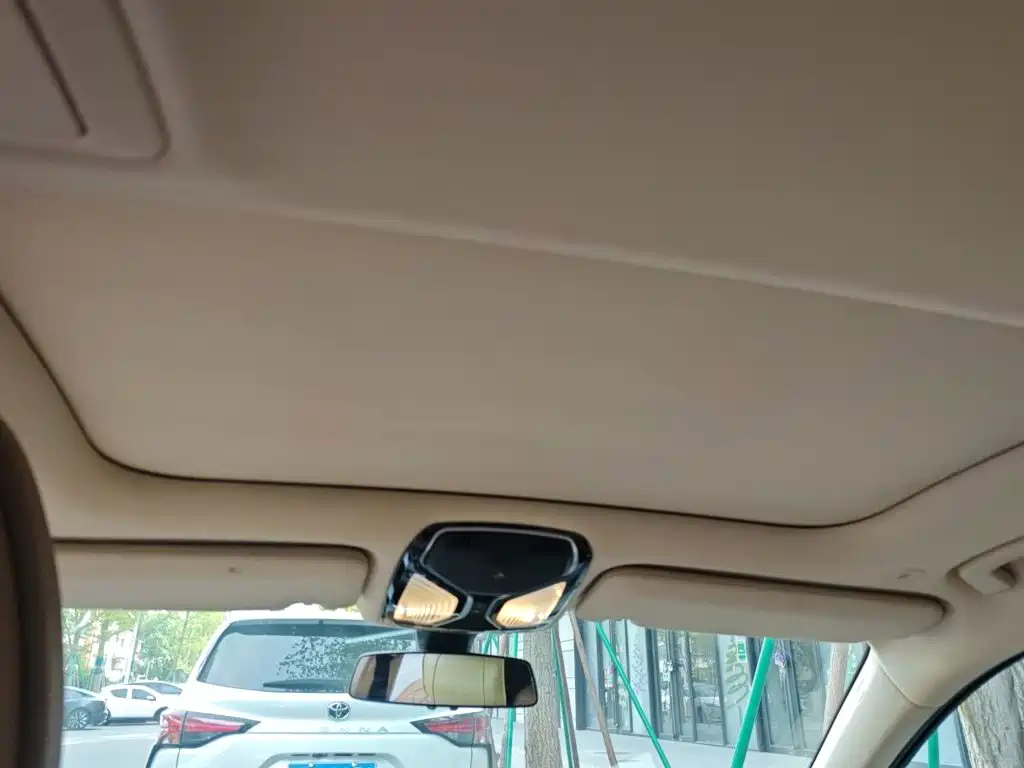 BMW 7 Series — миниатюра 19