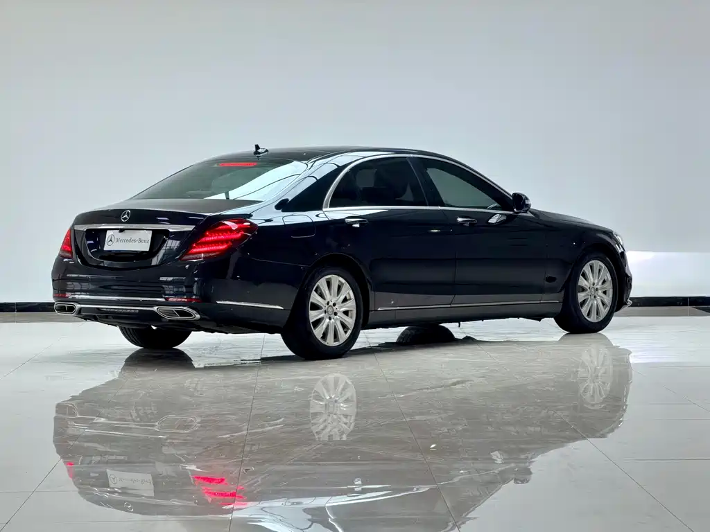 Mercedes-Benz S-Class — миниатюра 7