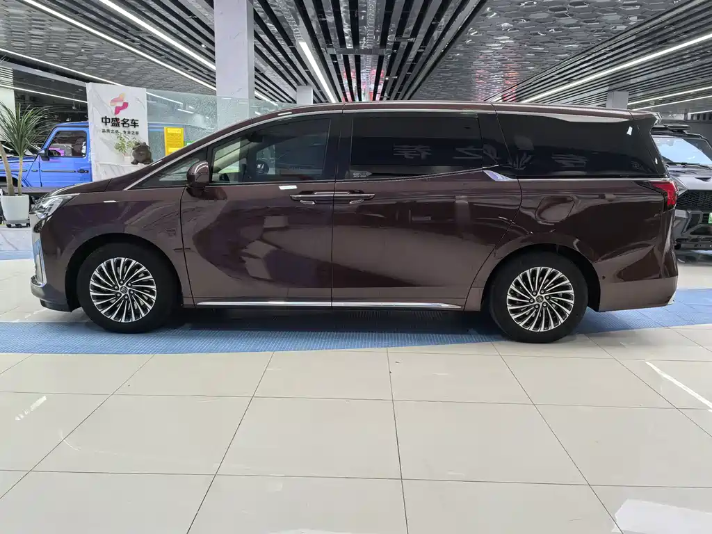 Buick Century 2023 2.0T мест Premium