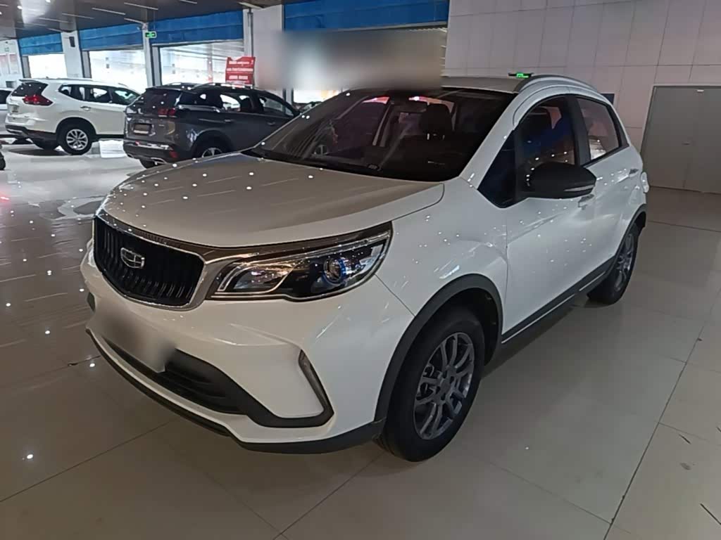 Geely Vision X3 1.5 л 2022 г. Белый, пробег 40100 км