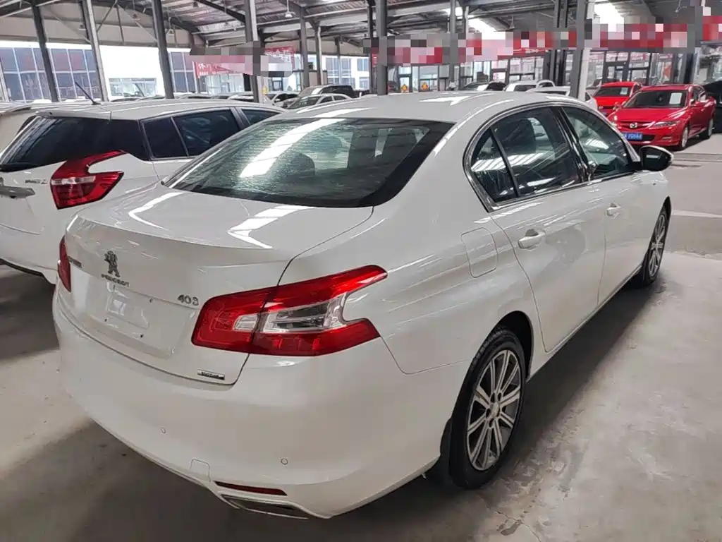 Peugeot 408 — миниатюра 7