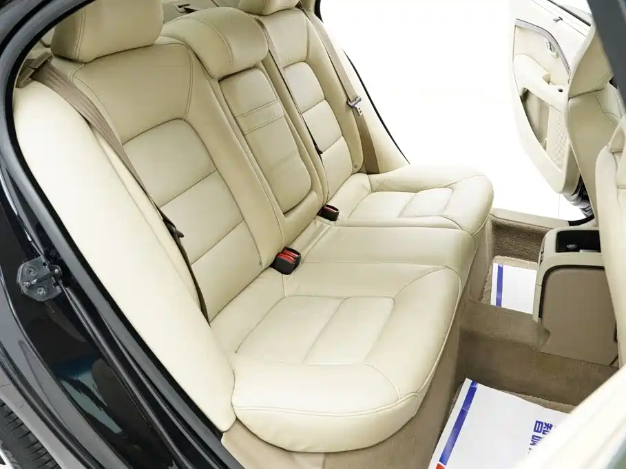 Volvo S80L — миниатюра 31