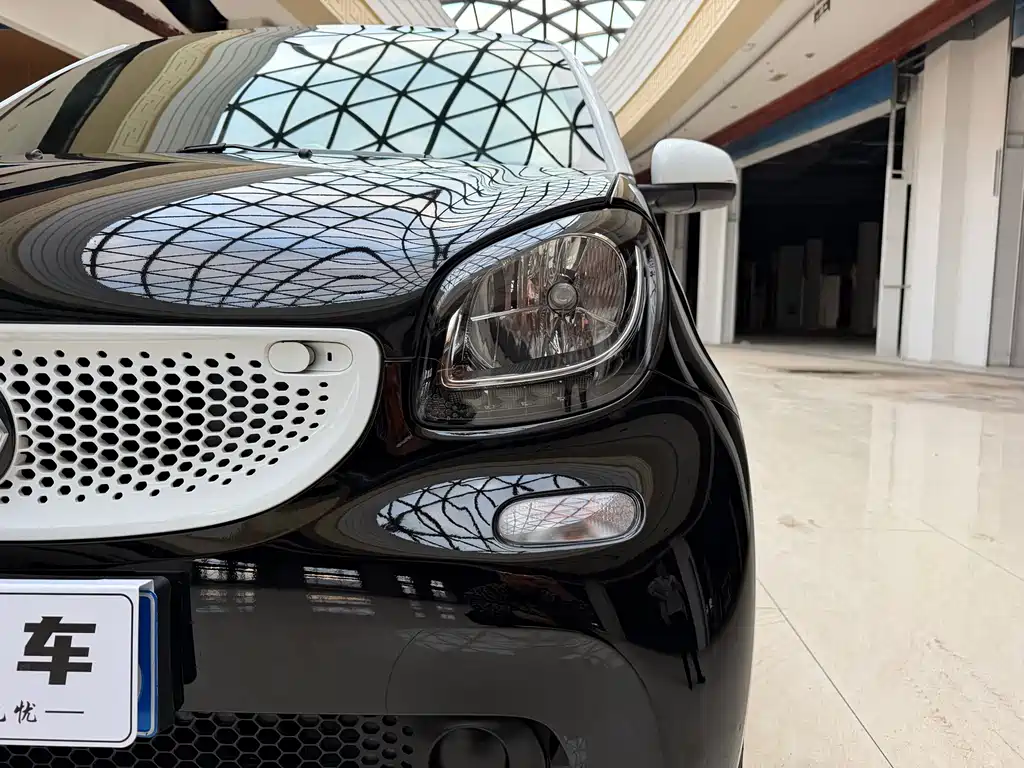 smart Smart Fortwo — миниатюра 14