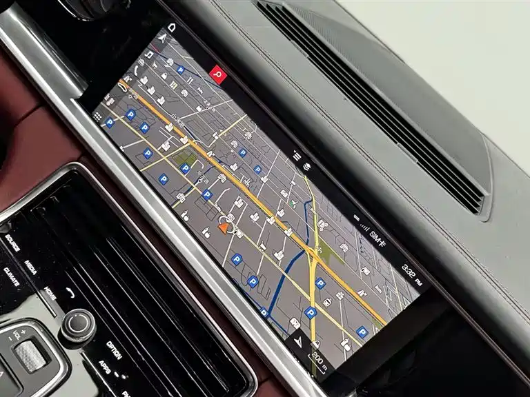 Porsche Panamera — миниатюра 9