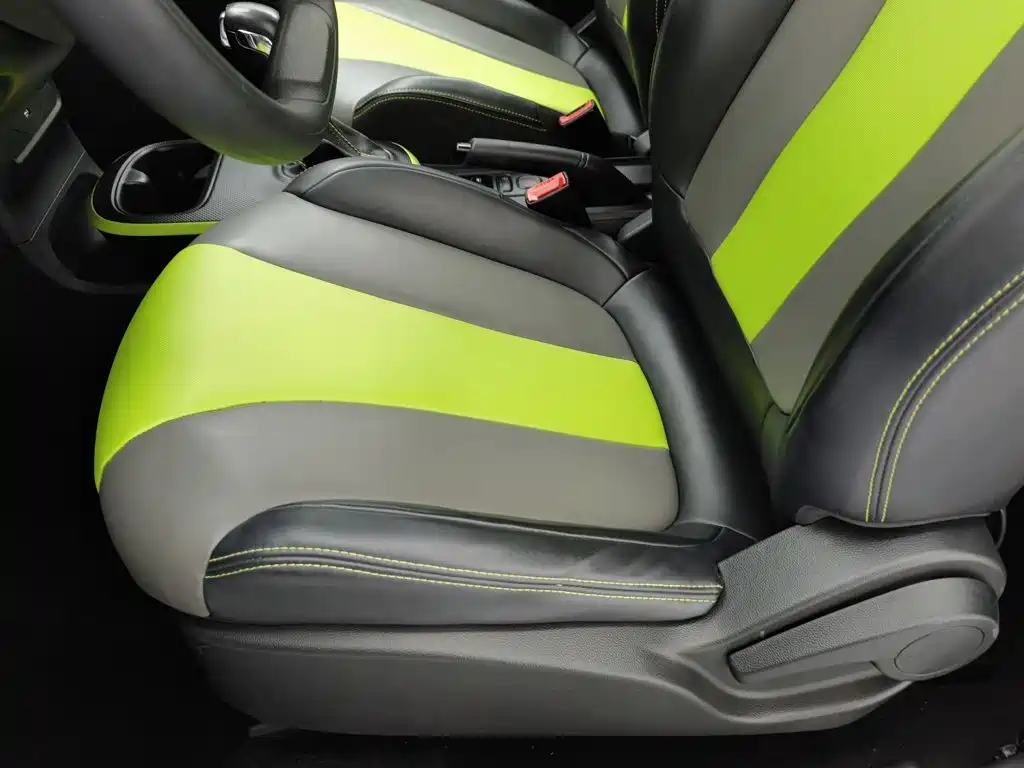Roewe Clever — миниатюра 20
