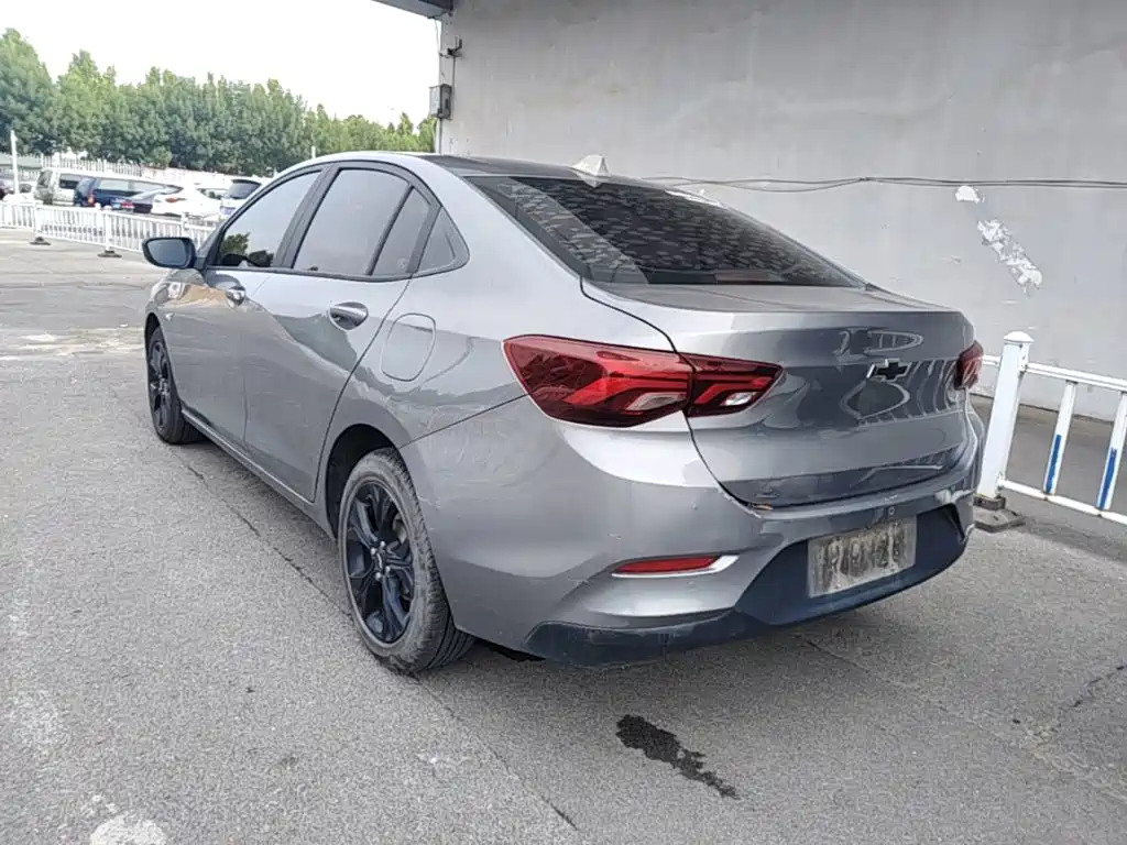 Chevrolet Cavalier — миниатюра 5