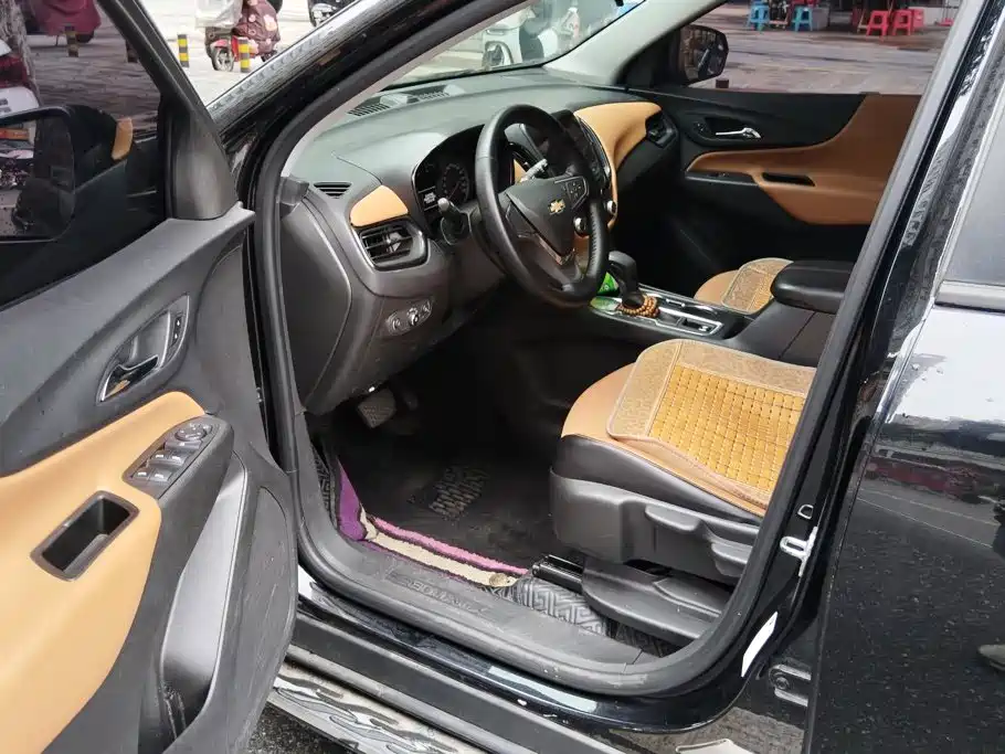 Chevrolet Equinox — миниатюра 7