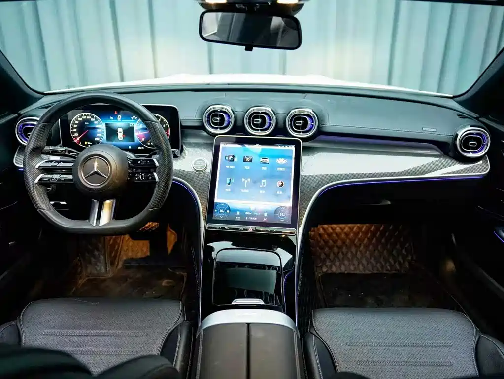 Mercedes-Benz C-Class — миниатюра 6