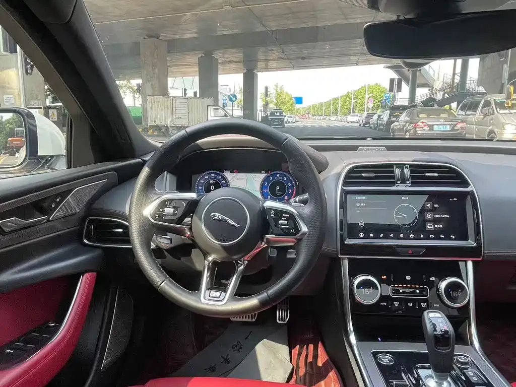 Jaguar XEL — миниатюра 12