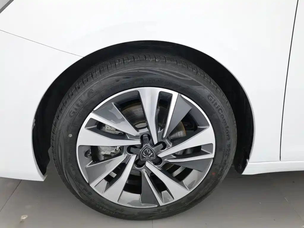 Peugeot 408 — миниатюра 17