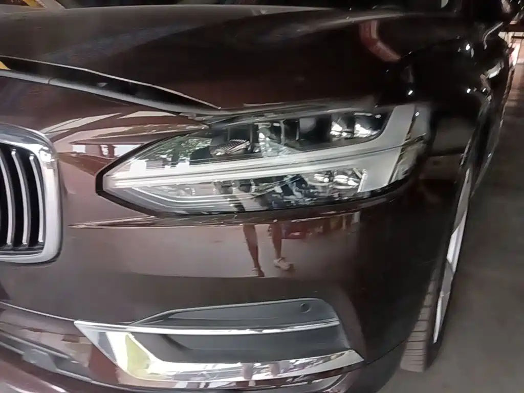 Volvo S90 — миниатюра 24