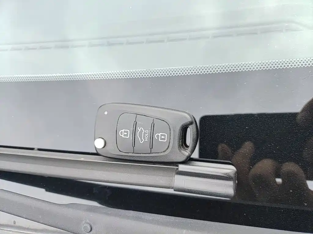 Kia K2 — миниатюра 9