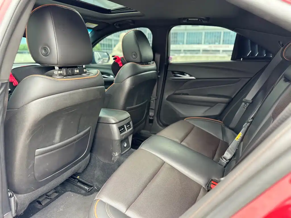 Cadillac CT4 — миниатюра 8