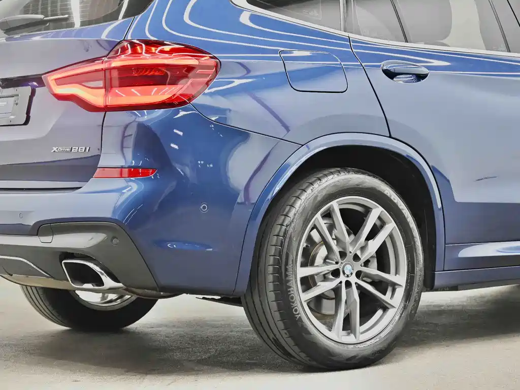 BMW X3 — миниатюра 15