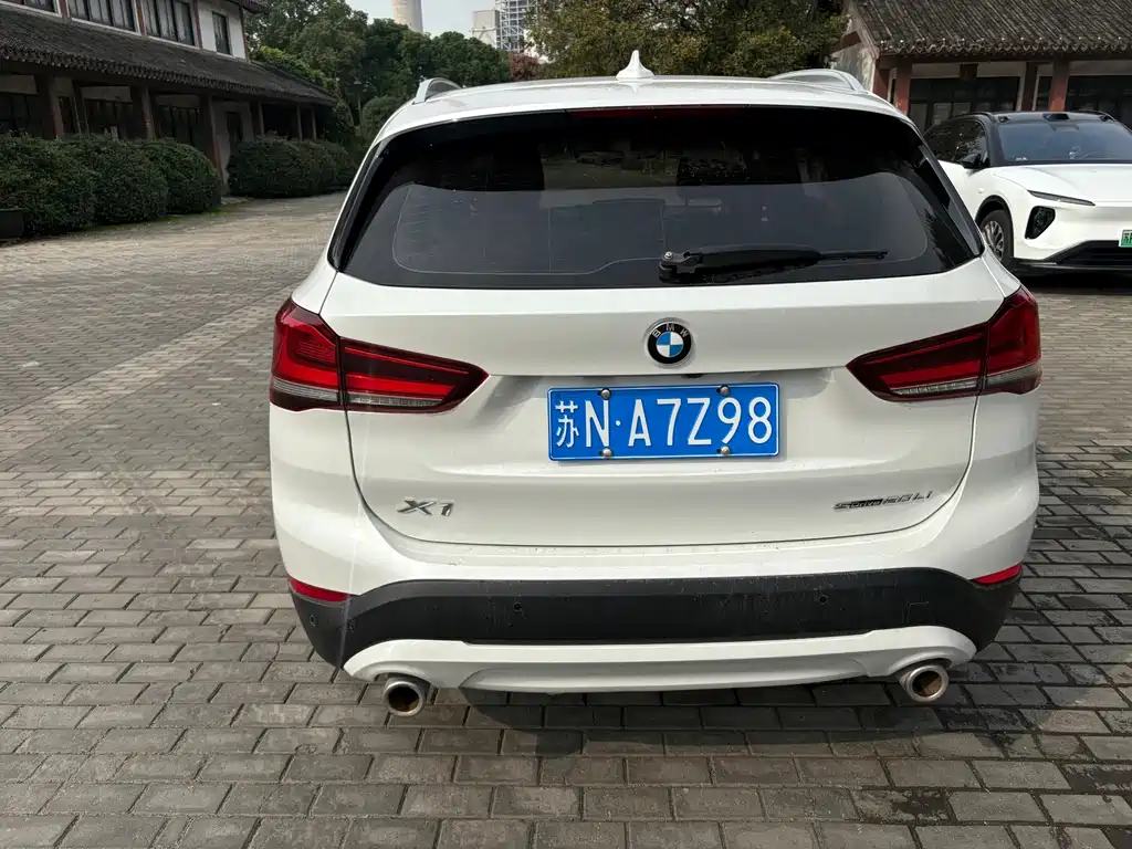 BMW X1 — миниатюра 6