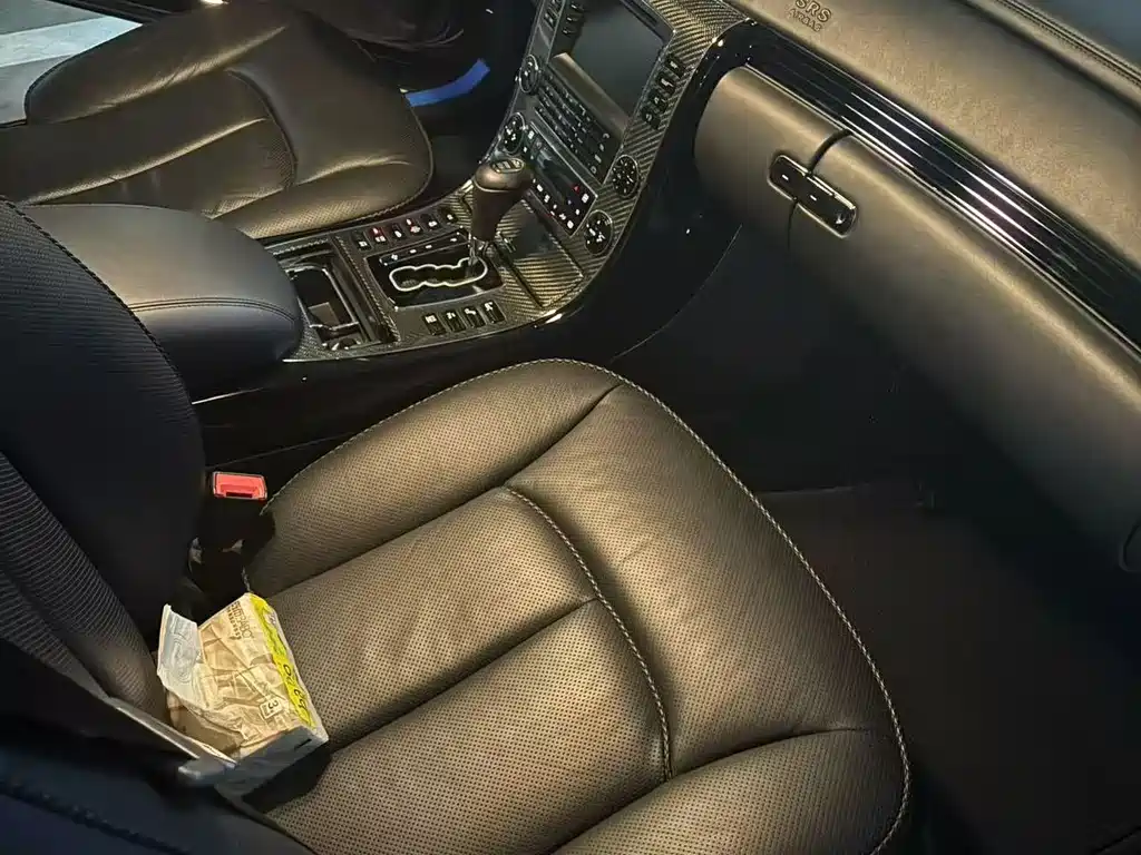 Mercedes-Benz Maybach 2011 6.0T 57 S