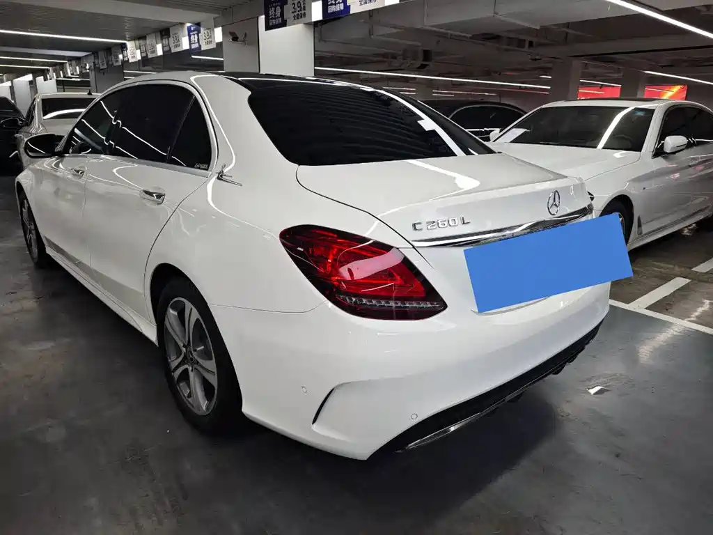 Mercedes-Benz C-Class — миниатюра 4