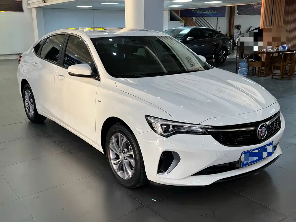 Buick Verano — миниатюра 3