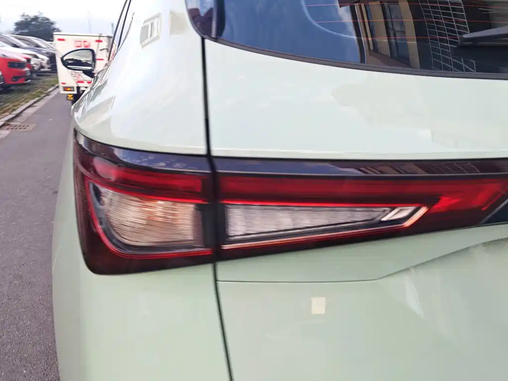 Wuling Xingchen — миниатюра 12