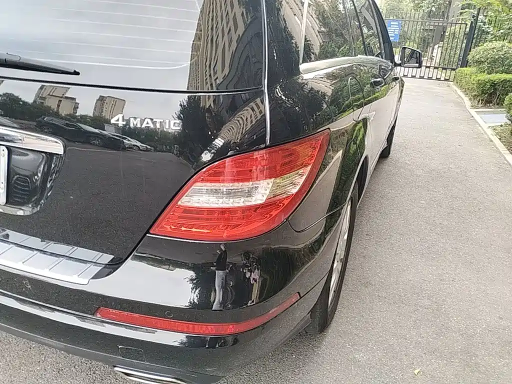 Mercedes-Benz R-Class — миниатюра 8