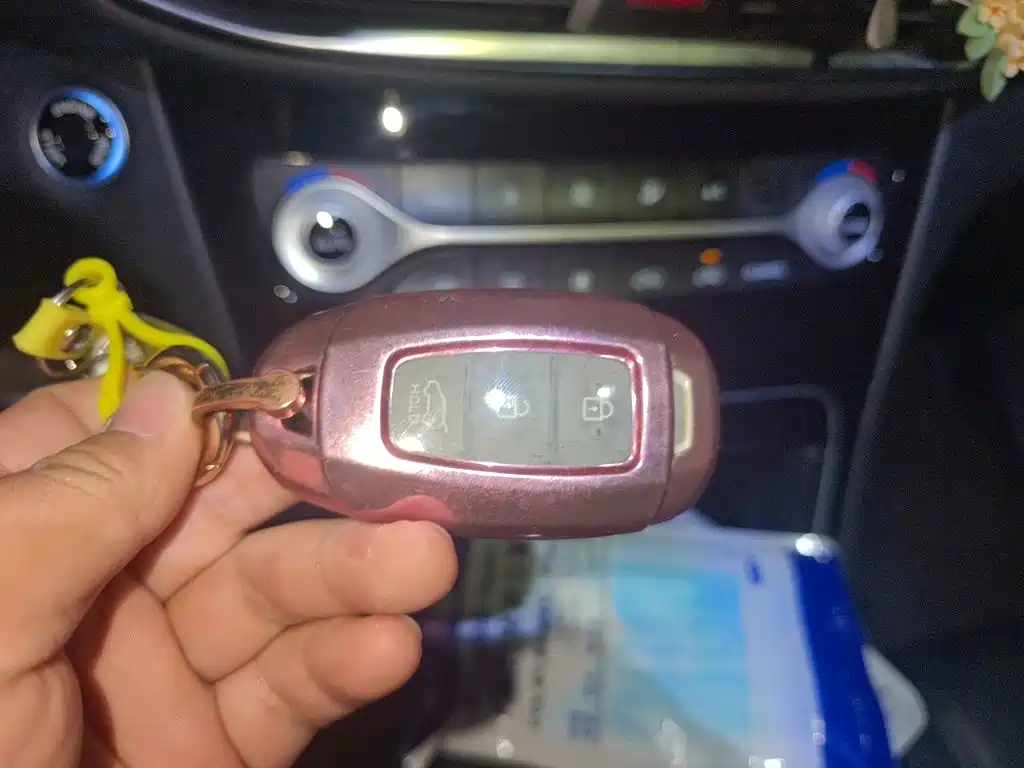 Hyundai Santa Fe — миниатюра 12