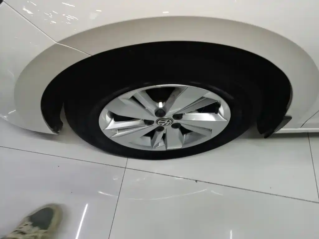 Volkswagen Polo — миниатюра 23