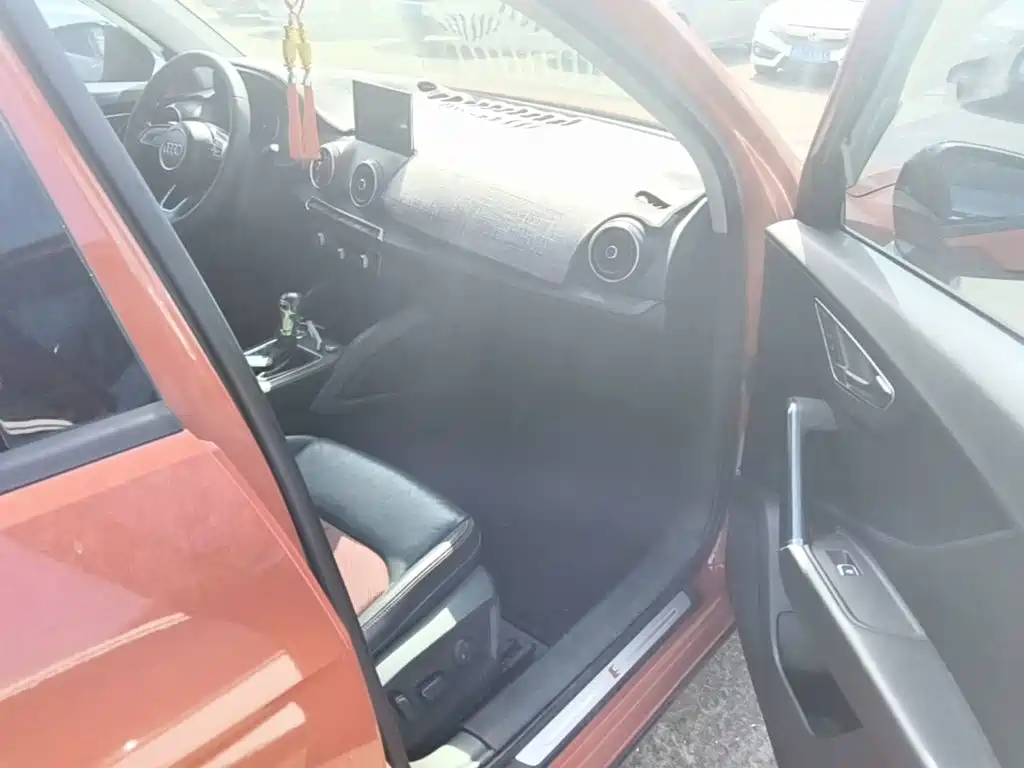 Audi Q2L — миниатюра 9