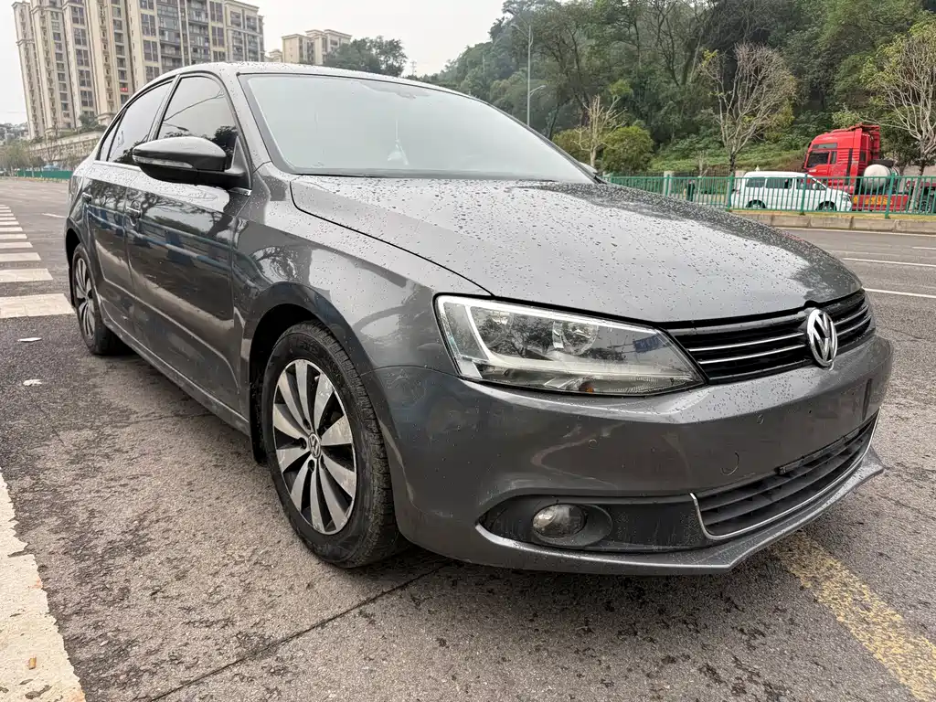 Volkswagen Sagitar — миниатюра 3