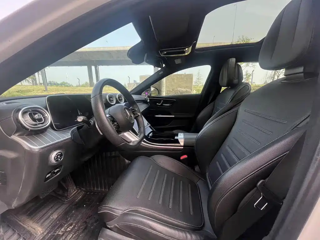 Mercedes-Benz C-Class — миниатюра 10