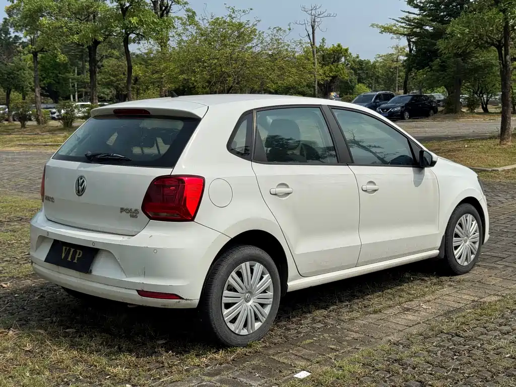 Volkswagen Polo — миниатюра 12
