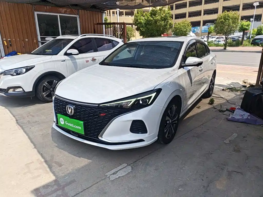 Changan Eado 2020 PLUS Blue Whale NE 1.4T GDI DCT Flagship Type