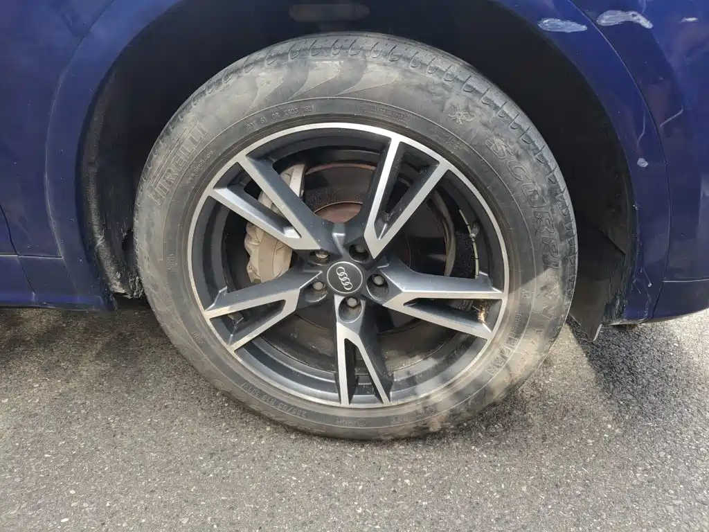 Audi Q5L — миниатюра 8