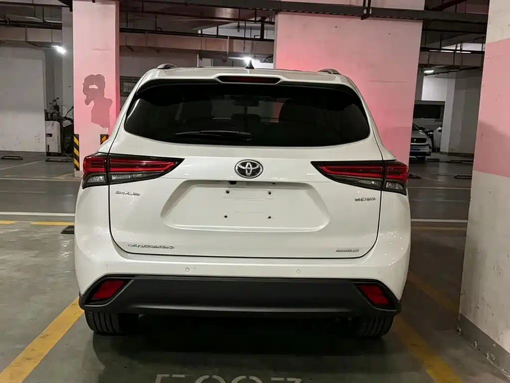 Toyota Highlander — миниатюра 5
