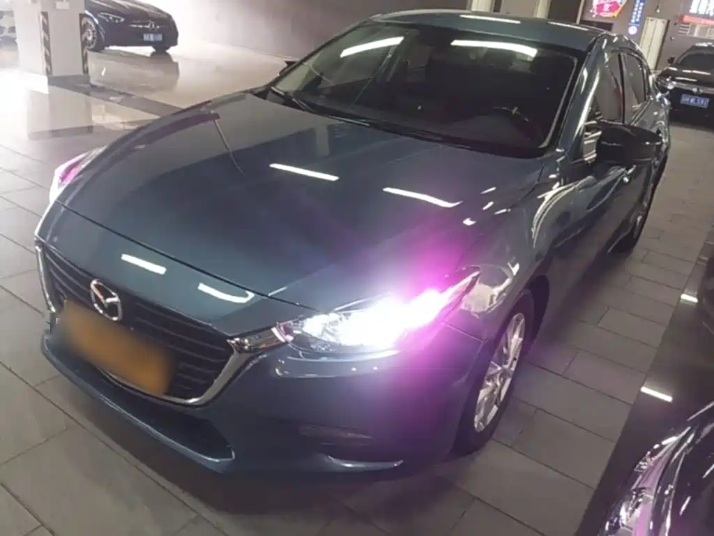 Mazda 3 Axela 2017 Sedan 1.5L Auto Comfort Type China V