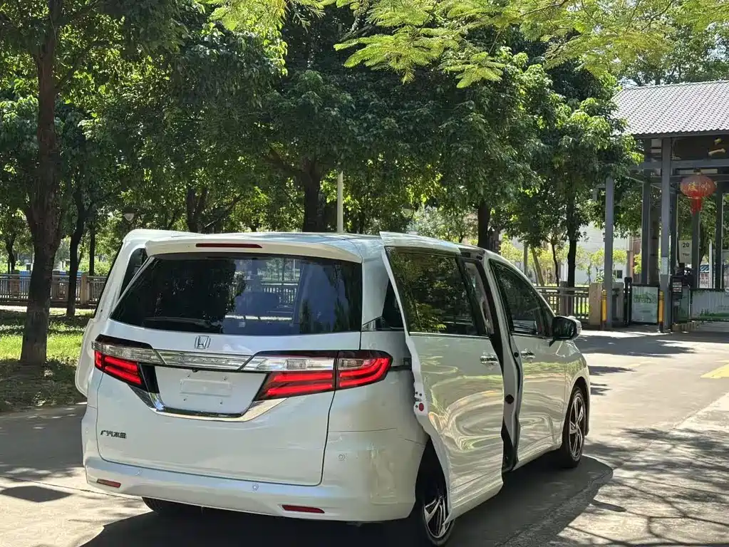 Honda Odyssey — миниатюра 40