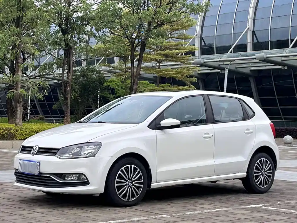 Купить Volkswagen Polo