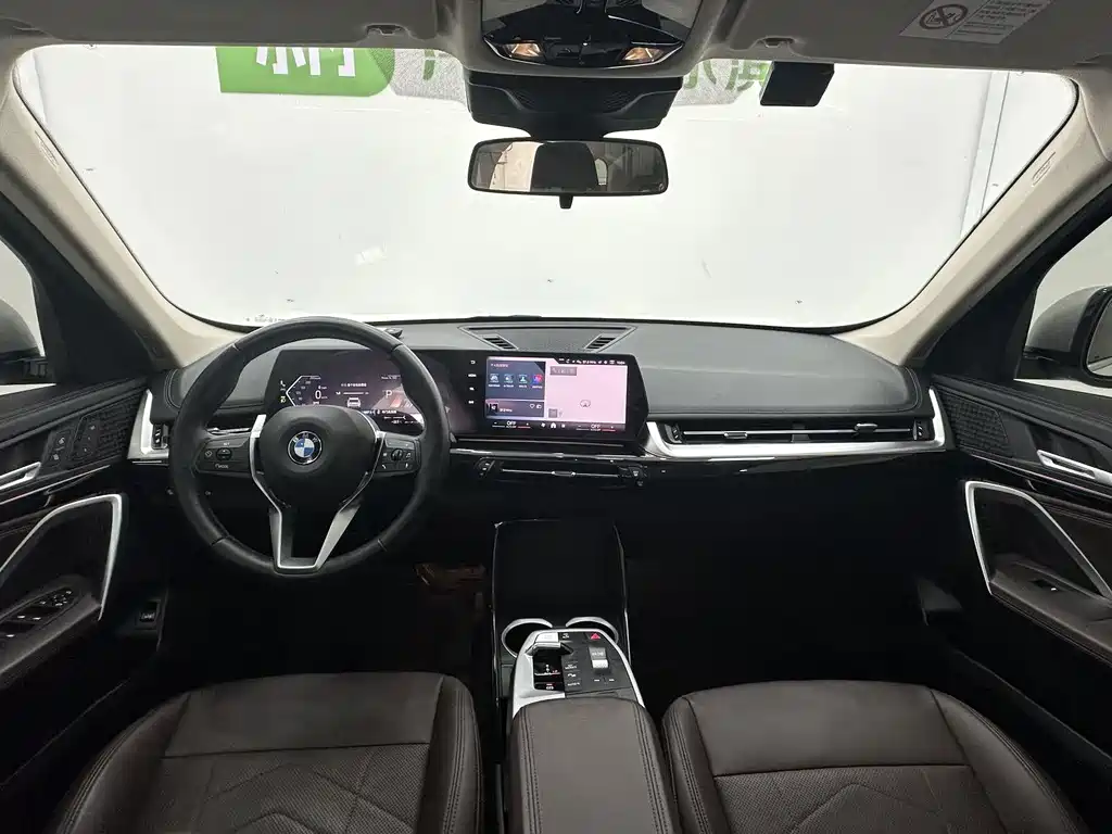 BMW X1 2023 sDrive20Li X